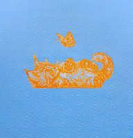 "Котенок с бабочкой" на капитонии голубой 40 см